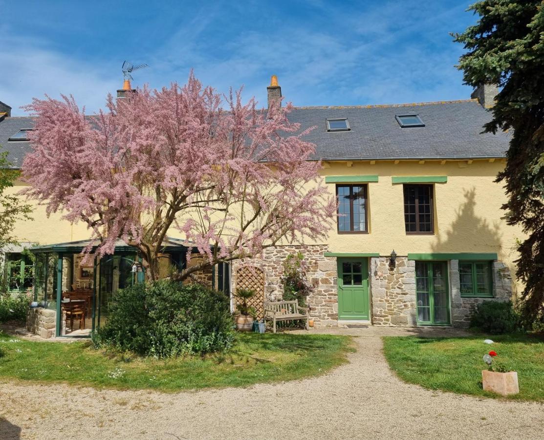 Yvignac-la-Tour Les Berges De La Planchette B&B 외부 사진